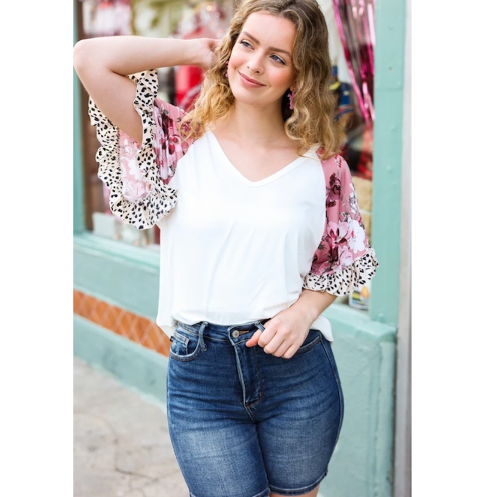 Floral and Leopard Sleeve Women's Top